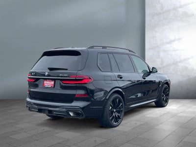 2025 BMW X7 xDrive40i