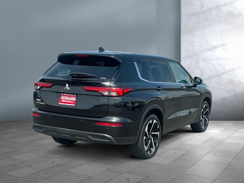 2022 Mitsubishi Outlander ES 2.5 S-AWC