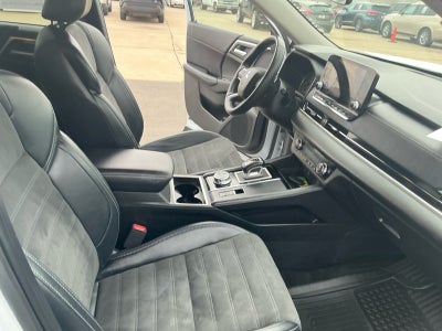 2024 Mitsubishi Outlander SE 2.5 S-AWC