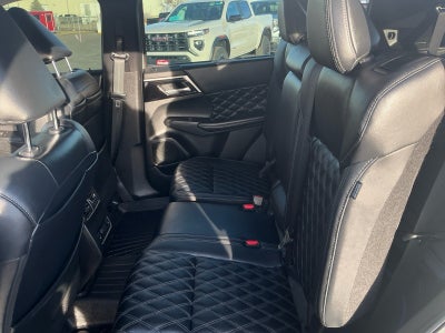 2023 Mitsubishi Outlander PHEV SEL S-AWC