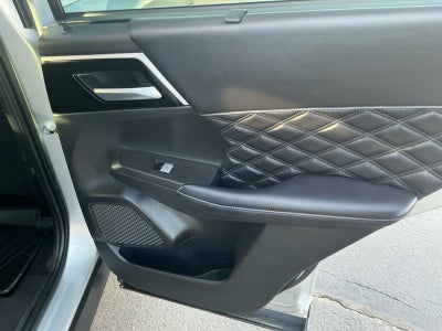 2023 Mitsubishi Outlander PHEV SEL S-AWC