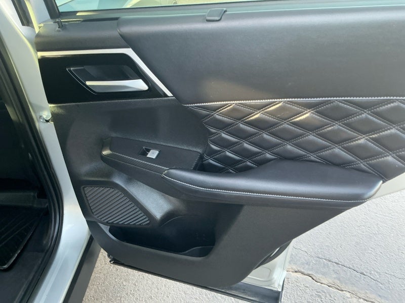 2023 Mitsubishi Outlander PHEV SEL S-AWC