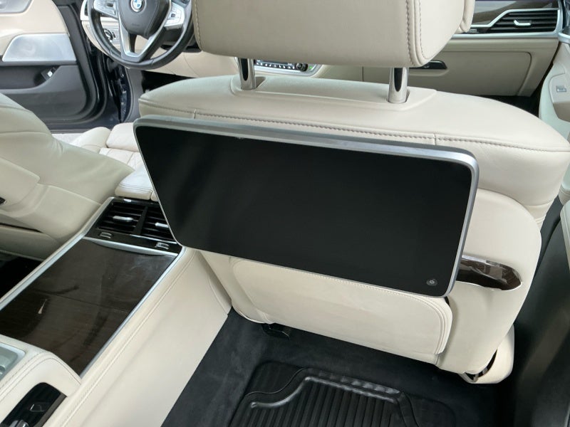 2019 BMW 750i xDrive