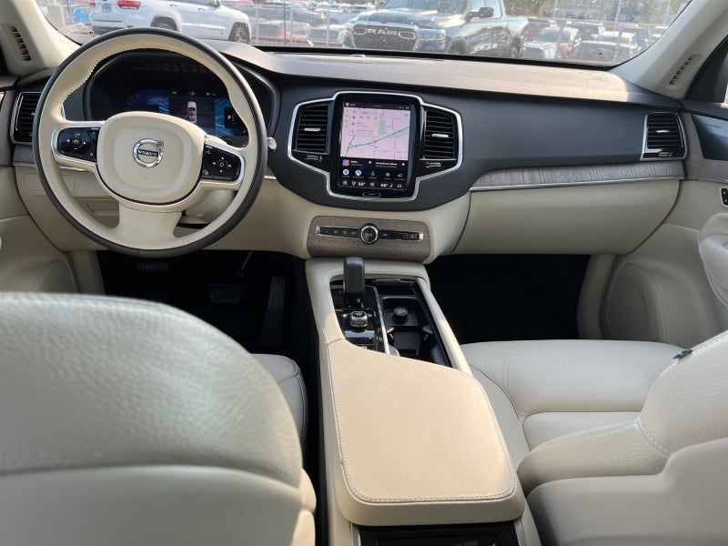 2023 Volvo XC90 B6 Plus 7-Seater